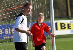 resizedimage240164-eef-kerkhof-fotoshoot-2