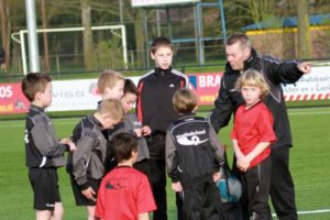 resizedimage520346-trainer-45030_2